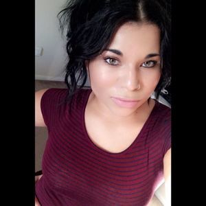 Meet your Posher, Victoria